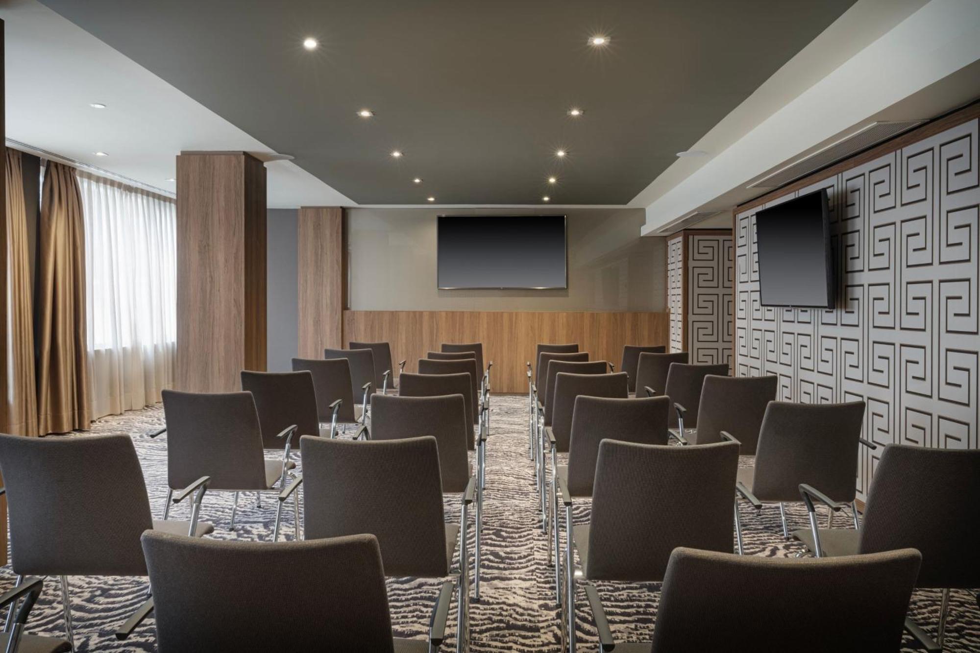 The Westin Madrid Cuzco Ξενοδοχείο Εξωτερικό φωτογραφία